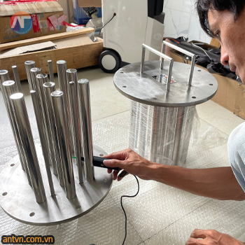Hình ảnh thư viện của bộ nam châm lọc chất lỏng trogn đường ống kết nối bằng mặt bích của ANT Việt Nam-06